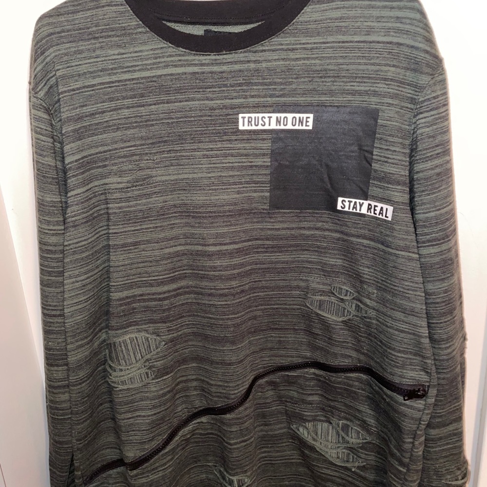 Trust No One long sleeve